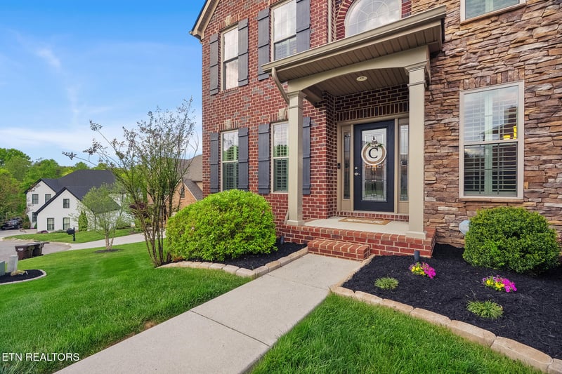 12508 Thistledown Ln, Knoxville, TN 37922