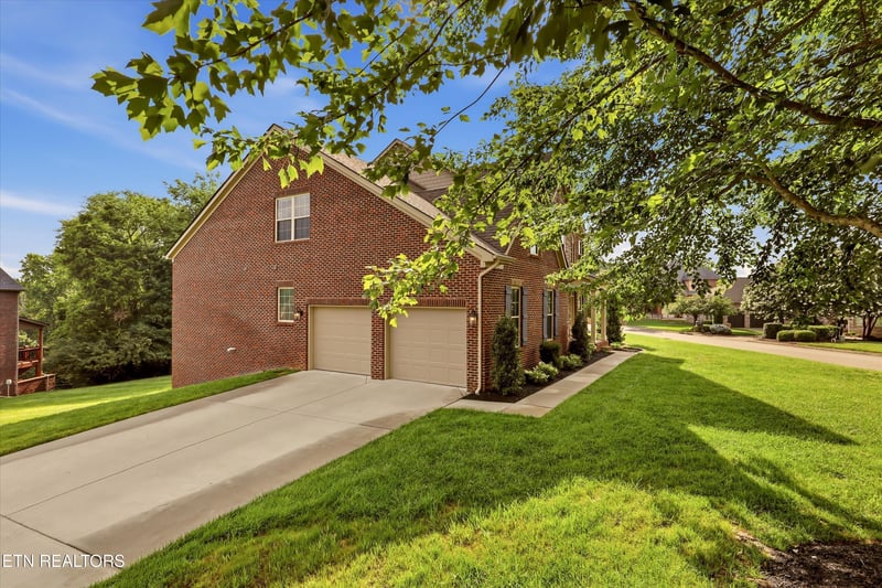 12510 Thistledown Ln, Knoxville, TN 37922