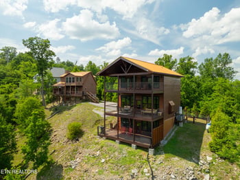 1252 Annes Rd, Gatlinburg, TN 37738