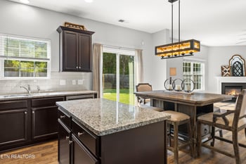 1252 Bill Wallace Dr, Friendsville, TN 37737