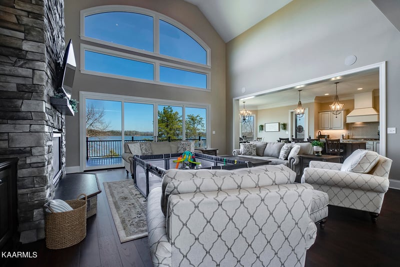 1252 Marina Way, Lenoir City, TN 37772