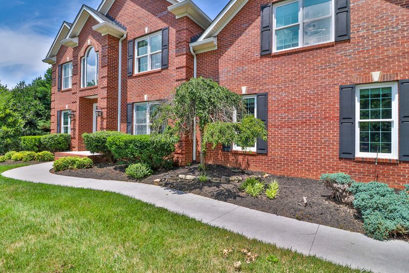 12531 Comblain Rd, Knoxville, TN 37934