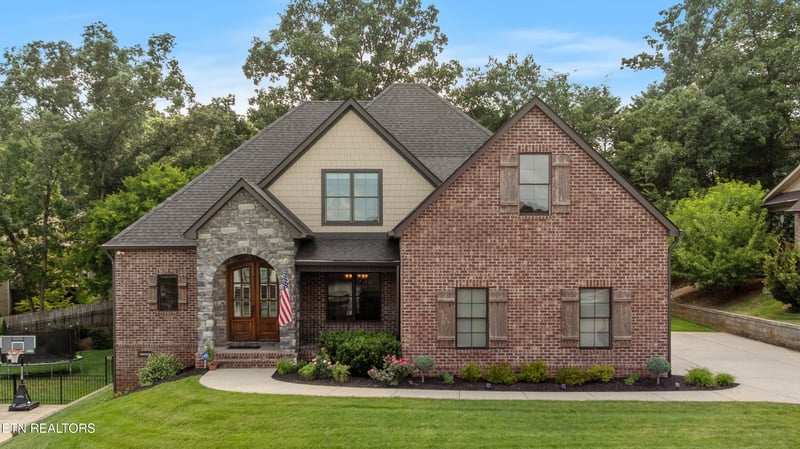 12551 Daisy Field Ln, Farragut, TN 37934
