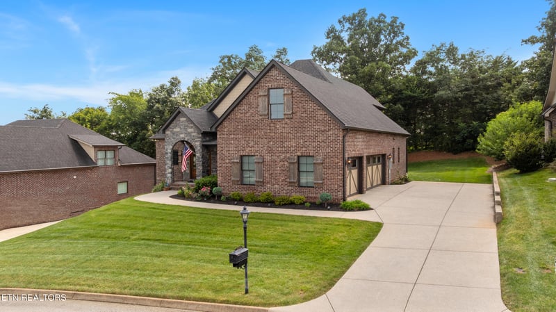 12551 Daisy Field Ln, Farragut, TN 37934
