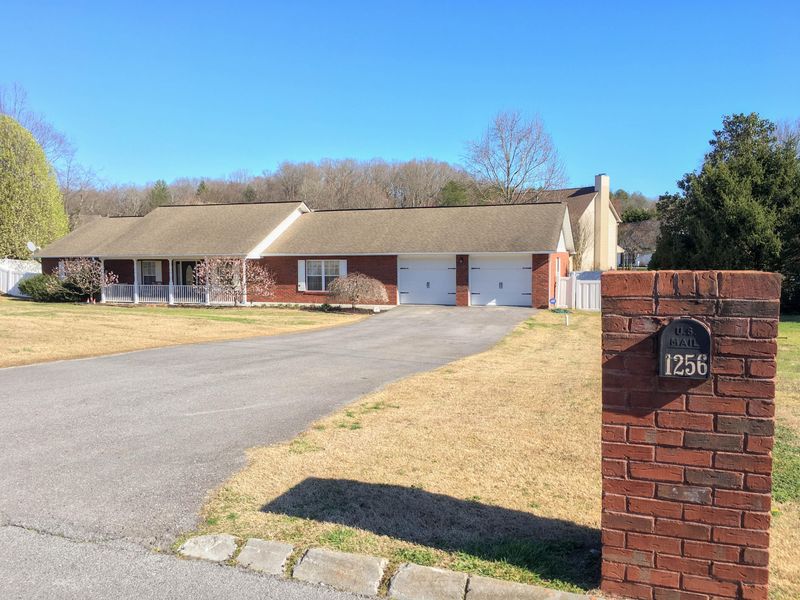 1256 Blake Lea, Sevierville, TN 37862