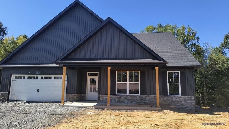 1257 Tuckaleechee Tr, Maryville, TN 37803