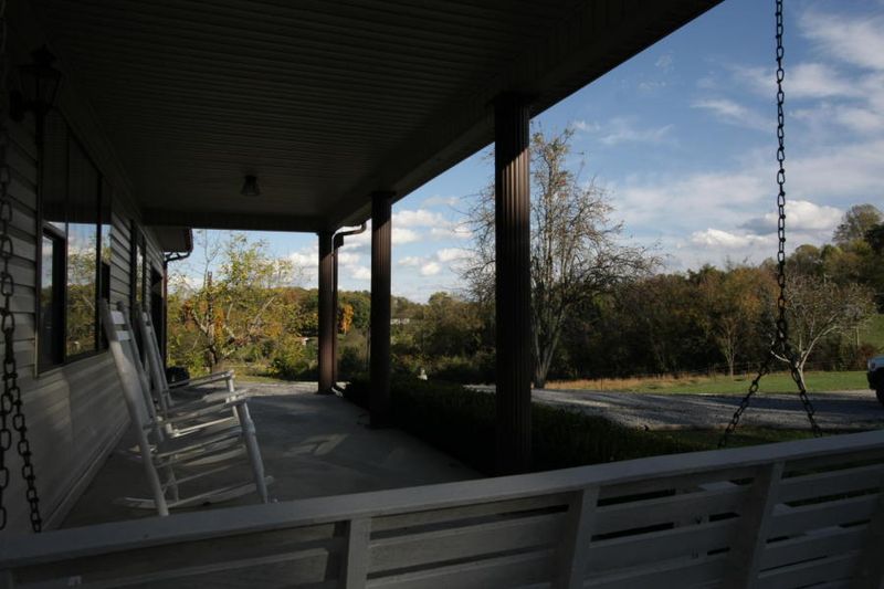 1258 Fork Road Rd, Greenback, TN 37742