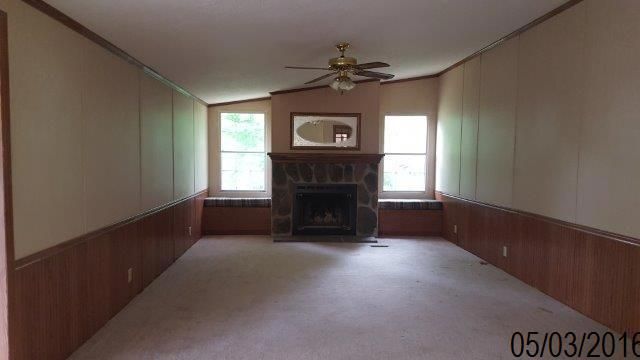 126 Cody Ln, Oliver Springs, TN 37840