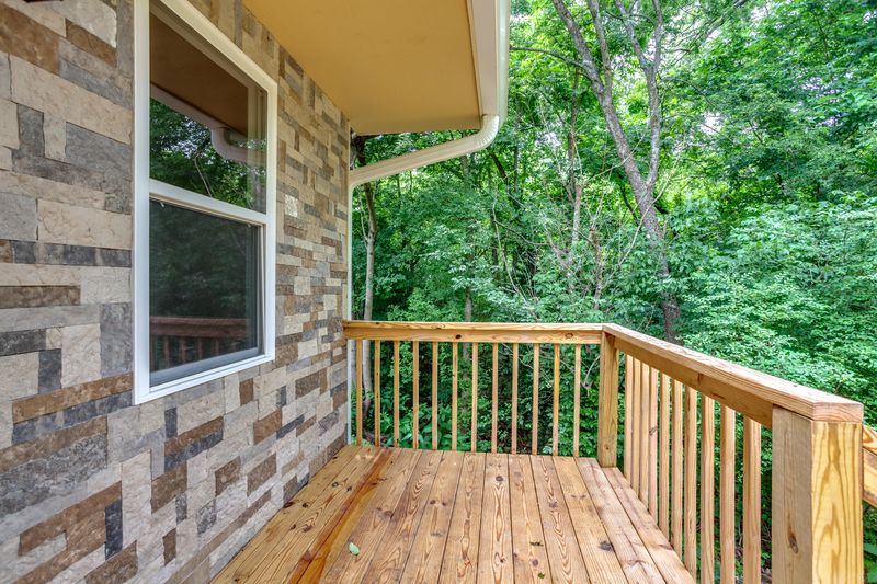 126 County Road 901, Etowah, TN 37331