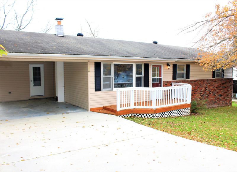 126 Darrell Ave, Crossville, TN 38555