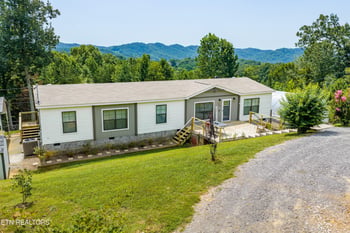 126 Gregory Ln, Maynardville, TN 37807