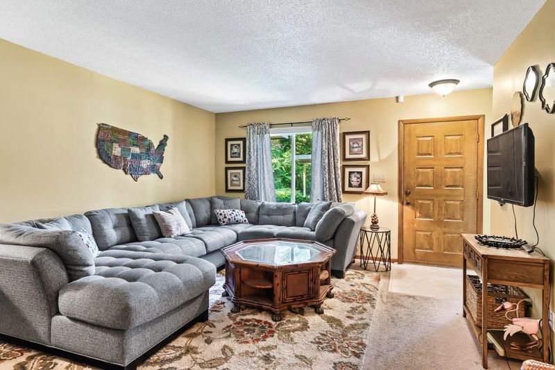 126 Hazleton Ln, Oak Ridge, TN 37830