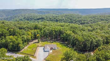 126 Homestead Hollow Rd, Lancing, TN 37770