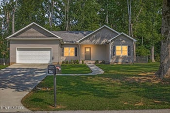 126 Mason Ln, Madisonville, TN 37354