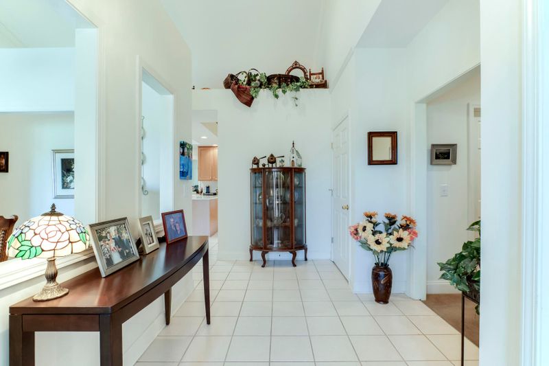 126 Santee Way, Loudon, TN 37774