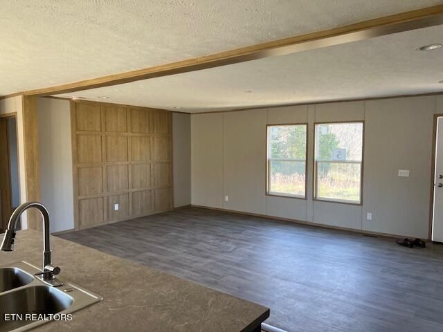 126 Unger Hill Rd, Oakdale, TN 37829