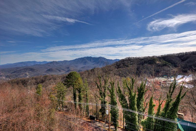 1260 Ski View Dr #1307, Gatlinburg, TN 37738