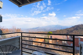 1260 Ski View Dr #8104, Gatlinburg, TN 37738