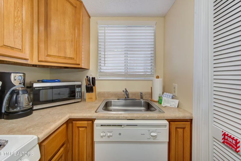 1260 Ski View Dr #APT 2104, Gatlinburg, TN 37738