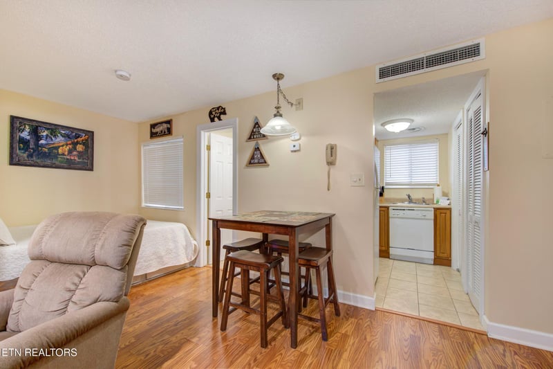 1260 Ski View Dr #APT 2104, Gatlinburg, TN 37738