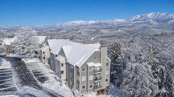 1260 Ski View Dr #APT 2104, Gatlinburg, TN 37738