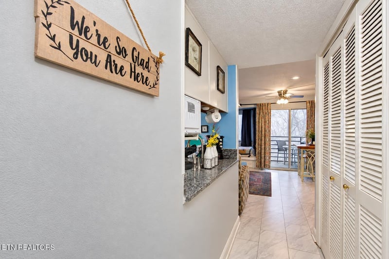 1260 Ski View Dr #APT 2203, Gatlinburg, TN 37738
