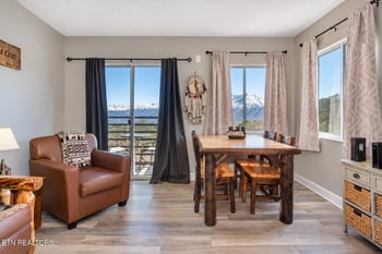 1260 Ski View Dr #APT 6201, Gatlinburg, TN 37738