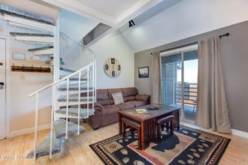 1260 Ski View Dr #APT 7304, Gatlinburg, TN 37738