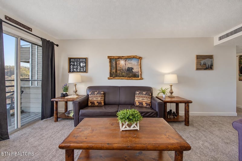 1260 Ski View Dr #APT 8204, Gatlinburg, TN 37738