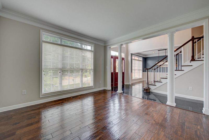 1260 Woodsboro Rd, Knoxville, TN 37922