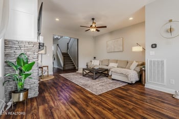 12615 Midland Pass St, Knoxville, TN 37932
