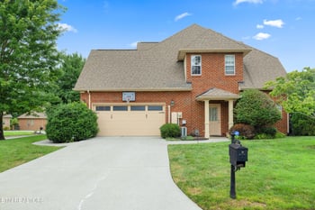 12617 Hunters Creek Ln, Knoxville, TN 37922