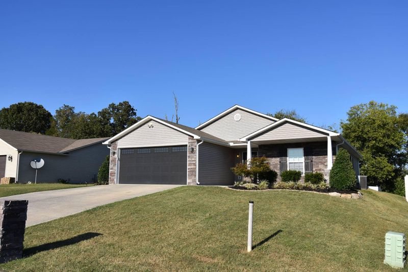 1264 Avery Ln, Sevierville, TN 37862