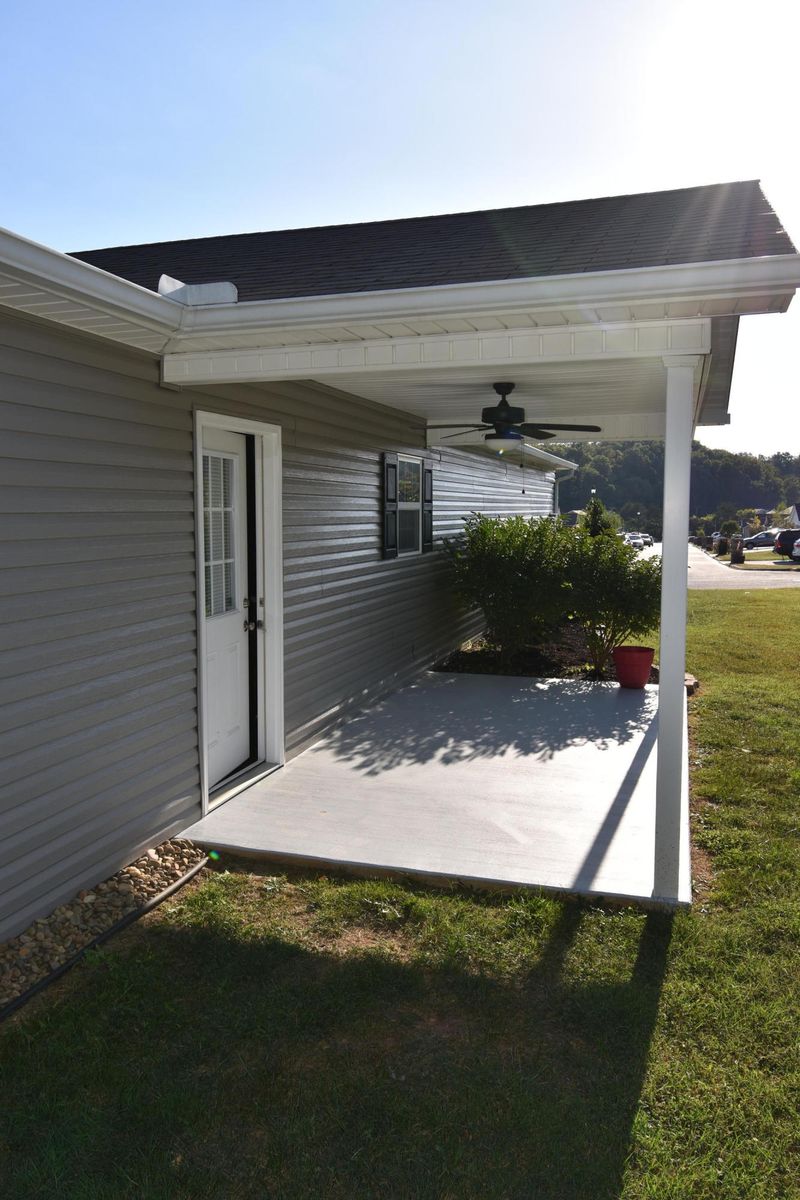 1264 Avery Ln, Sevierville, TN 37862