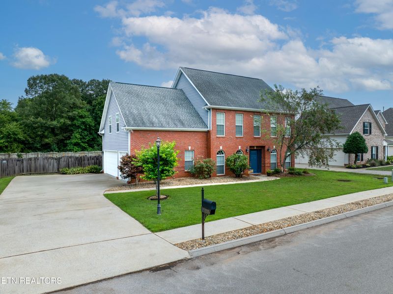 12641 Clear Ridge Rd, Knoxville, TN 37922