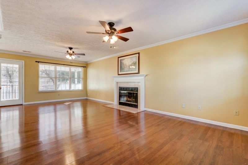 12655 Daisywood Dr, Knoxville, TN 37932