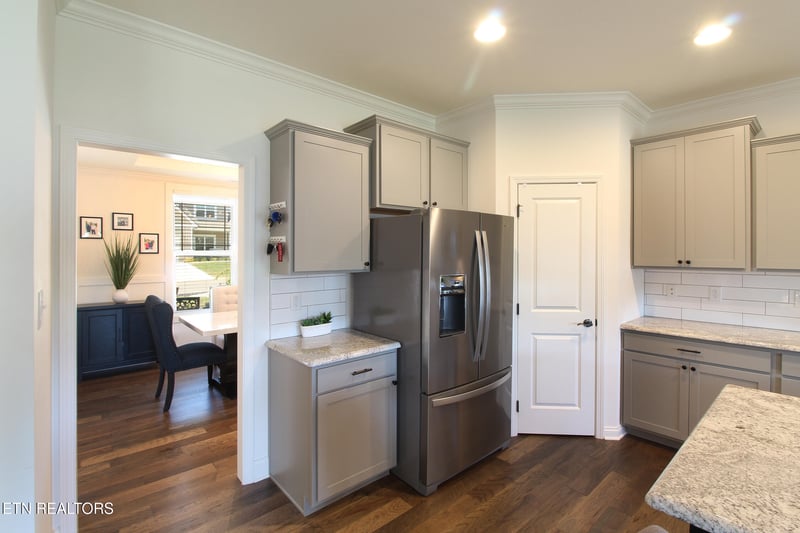 12664 Myrtle Ridge Ln, Knoxville, TN 37932
