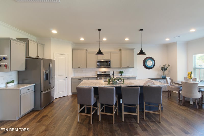 12664 Myrtle Ridge Ln, Knoxville, TN 37932