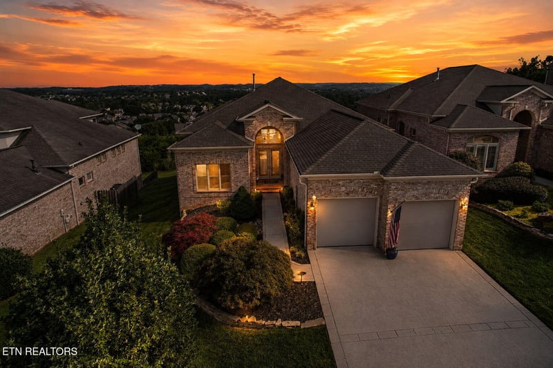 12667 Ridgepath Ln, Knoxville, TN 37922