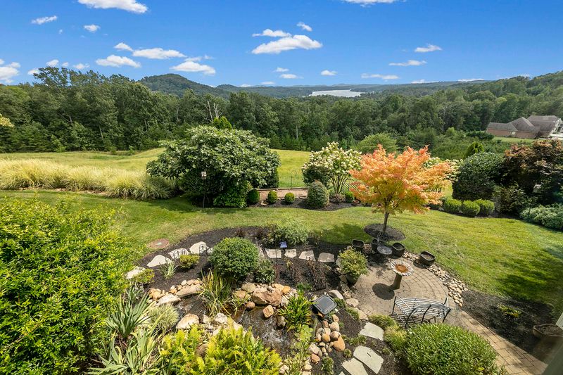 12672 Ridgepath Ln, Knoxville, TN 37922
