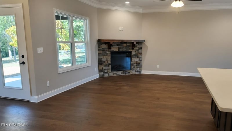 1269 Tuckaleechee Tr, Maryville, TN 37803