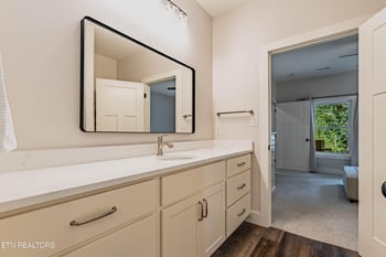 127 Inata Cir, Loudon, TN 37774