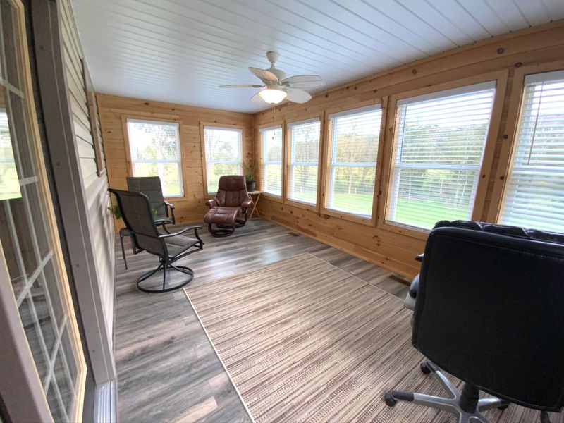 127 Loudon Hwy, Kingston, TN 37763