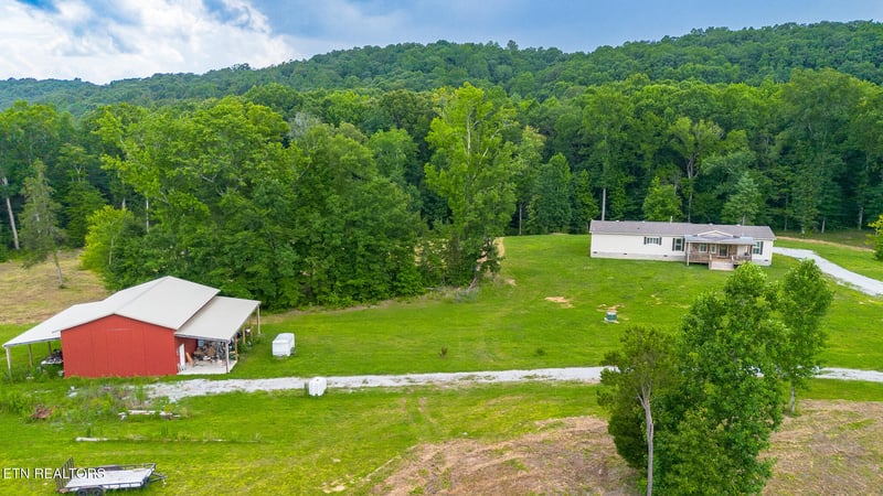 127 Narramore Ln, Philadelphia, TN 37846