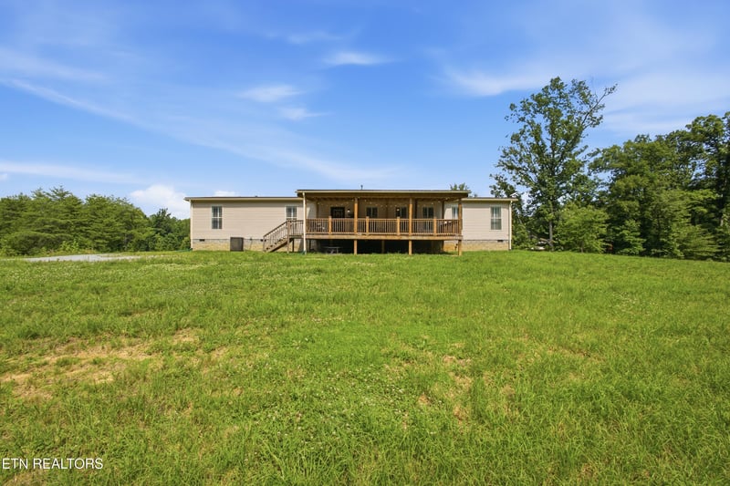 127 Narramore Ln, Philadelphia, TN 37846