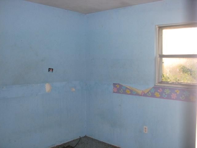 127 Noe Hill Rd, Strawberry Plains, TN 37871