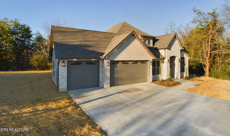 127 Ogana Way, Loudon, TN 37774