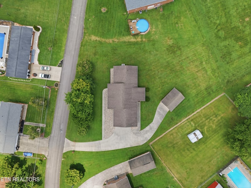 127 Overlook Dr, Loudon, TN 37774