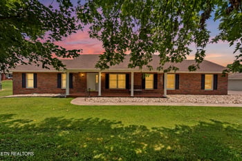 127 Overlook Dr, Loudon, TN 37774