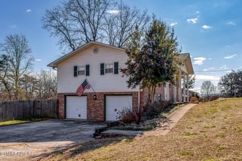 127 Scenic Lake Dr, Harriman, TN 37748